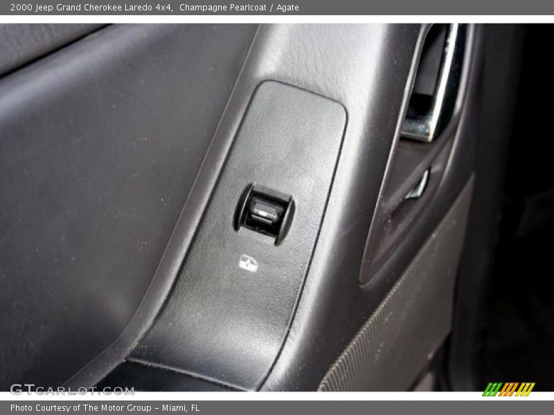 Champagne Pearlcoat / Agate 2000 Jeep Grand Cherokee Laredo 4x4