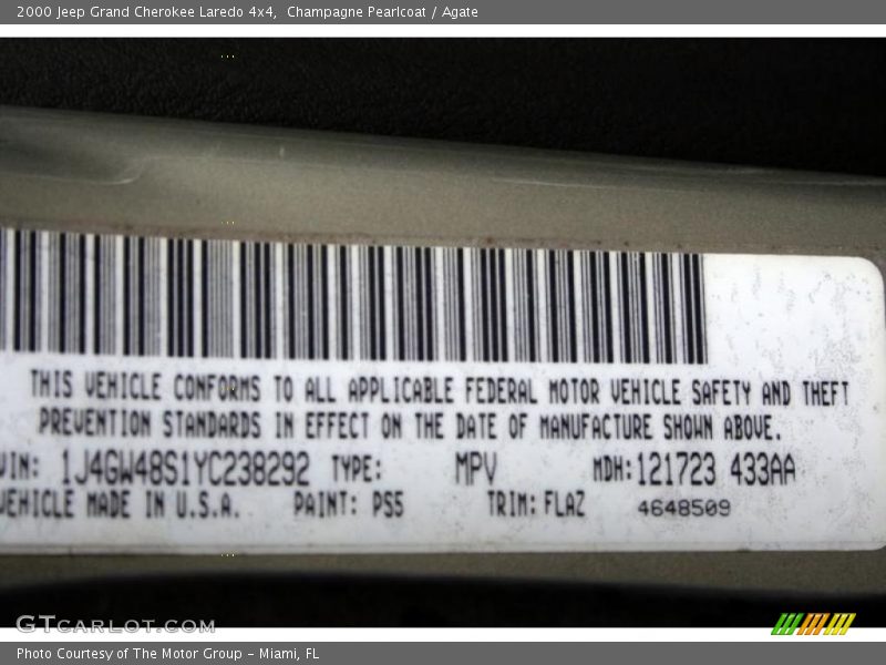 Champagne Pearlcoat / Agate 2000 Jeep Grand Cherokee Laredo 4x4