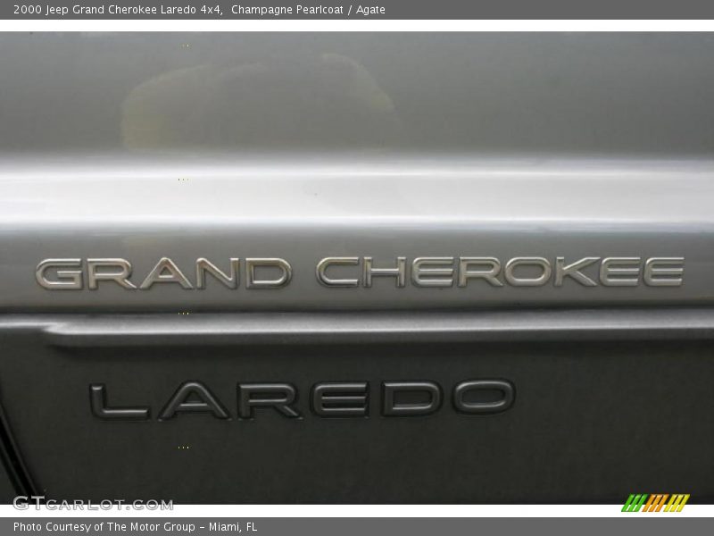 Champagne Pearlcoat / Agate 2000 Jeep Grand Cherokee Laredo 4x4