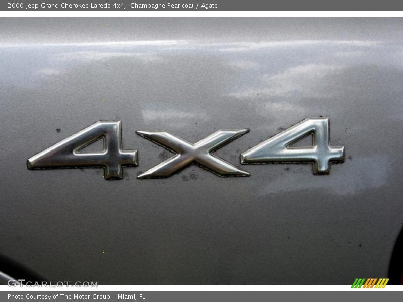 Champagne Pearlcoat / Agate 2000 Jeep Grand Cherokee Laredo 4x4