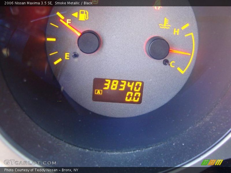 Smoke Metallic / Black 2006 Nissan Maxima 3.5 SE
