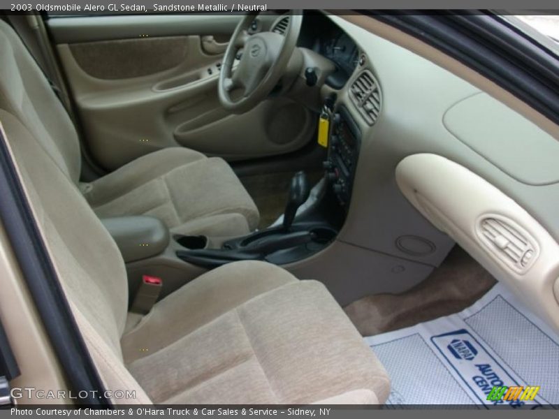Sandstone Metallic / Neutral 2003 Oldsmobile Alero GL Sedan