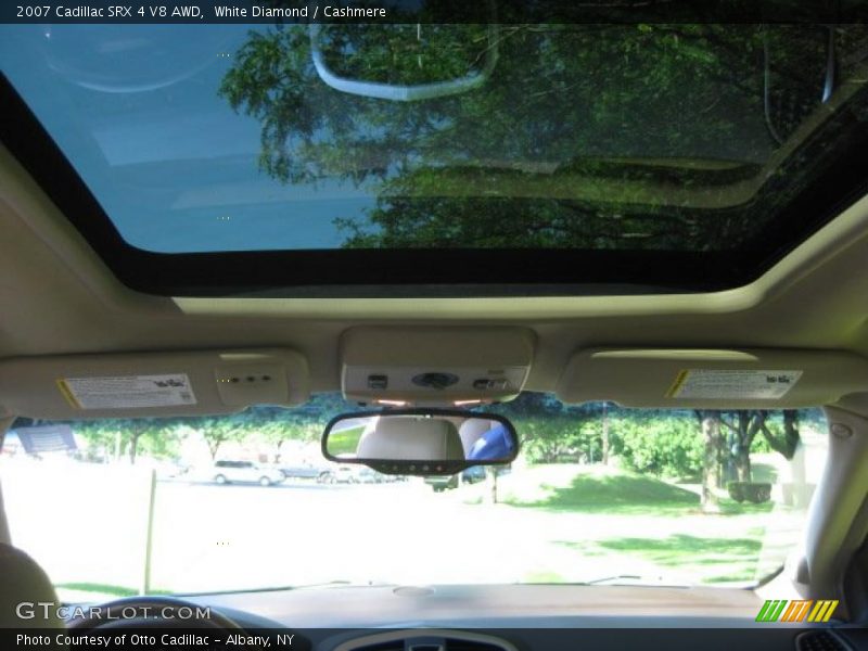 White Diamond / Cashmere 2007 Cadillac SRX 4 V8 AWD