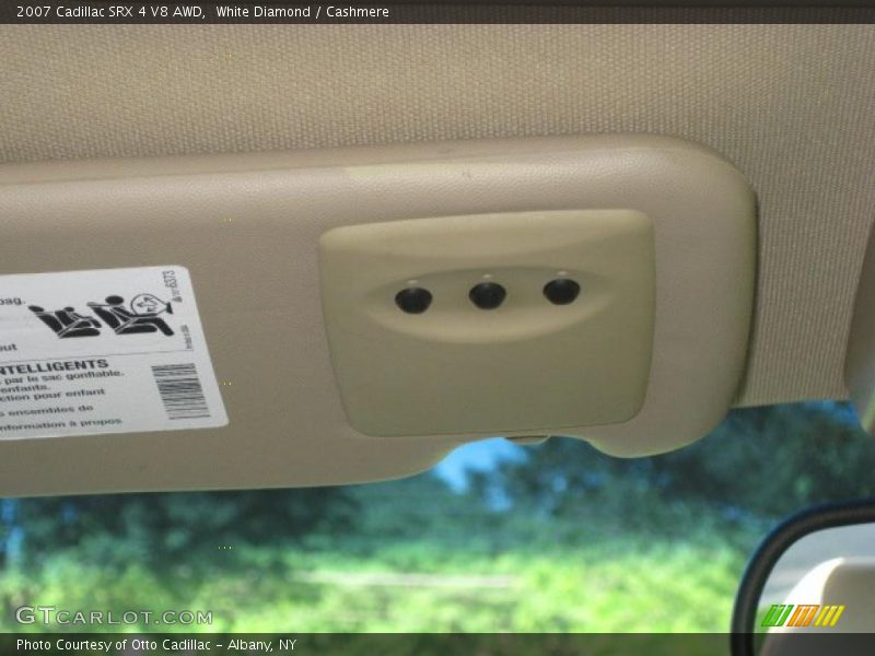 White Diamond / Cashmere 2007 Cadillac SRX 4 V8 AWD
