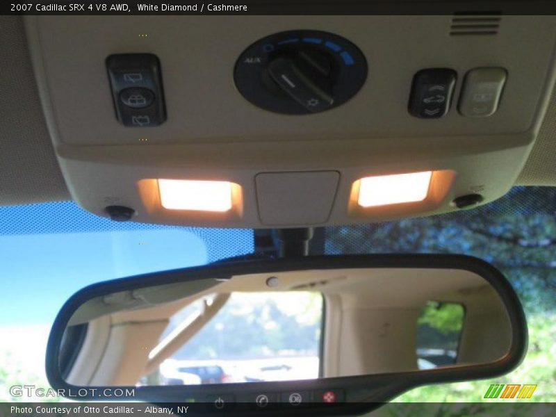 White Diamond / Cashmere 2007 Cadillac SRX 4 V8 AWD