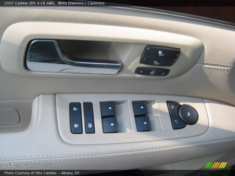 White Diamond / Cashmere 2007 Cadillac SRX 4 V8 AWD