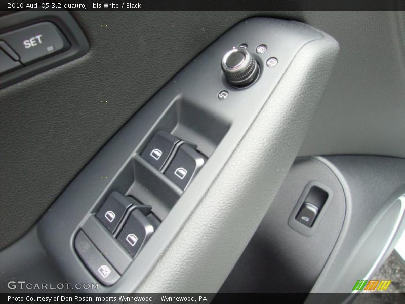 Ibis White / Black 2010 Audi Q5 3.2 quattro