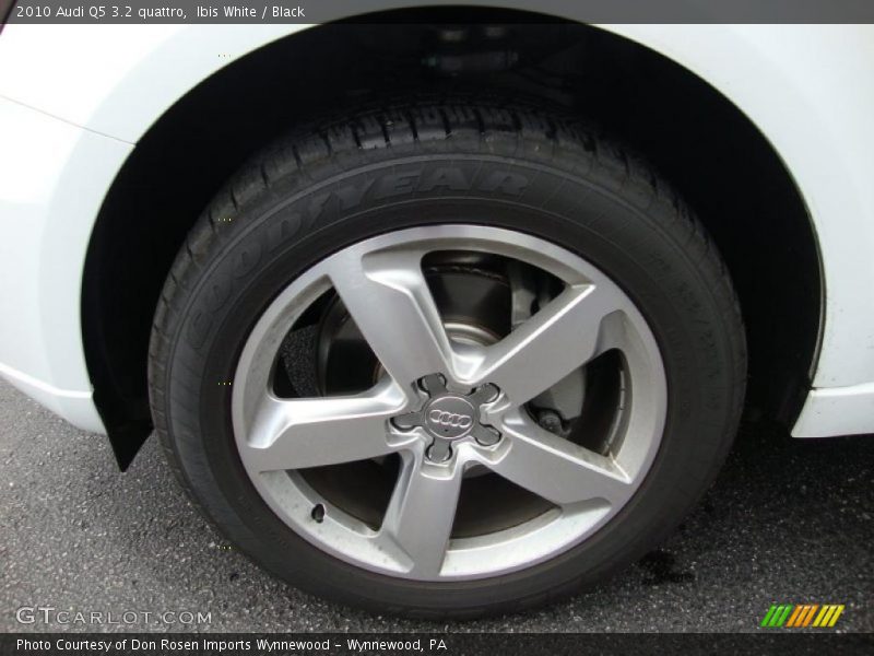 Ibis White / Black 2010 Audi Q5 3.2 quattro