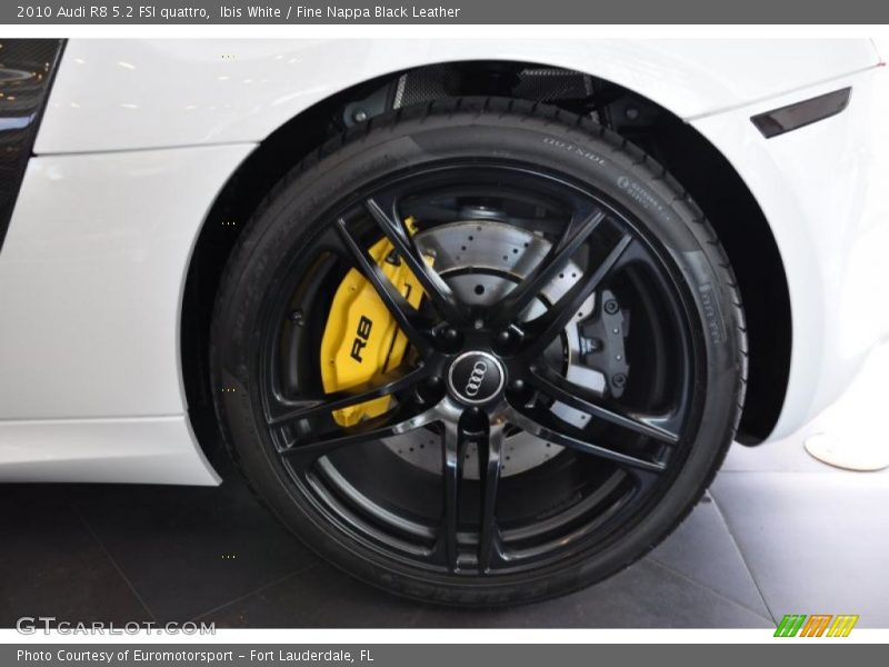 Ibis White / Fine Nappa Black Leather 2010 Audi R8 5.2 FSI quattro