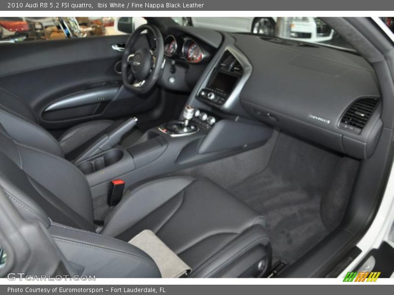 Ibis White / Fine Nappa Black Leather 2010 Audi R8 5.2 FSI quattro
