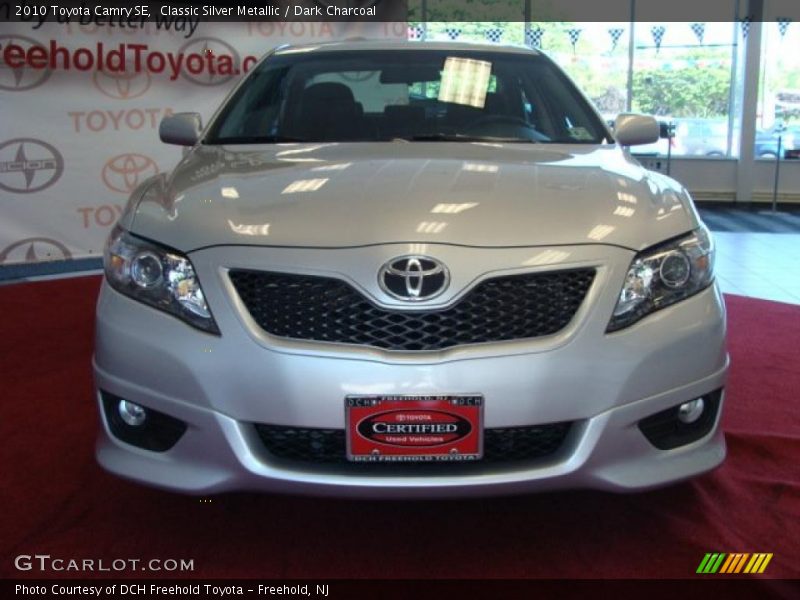 Classic Silver Metallic / Dark Charcoal 2010 Toyota Camry SE