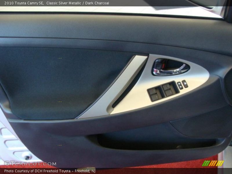 Classic Silver Metallic / Dark Charcoal 2010 Toyota Camry SE