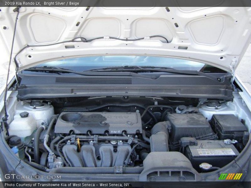 Bright Silver / Beige 2009 Kia Rondo LX