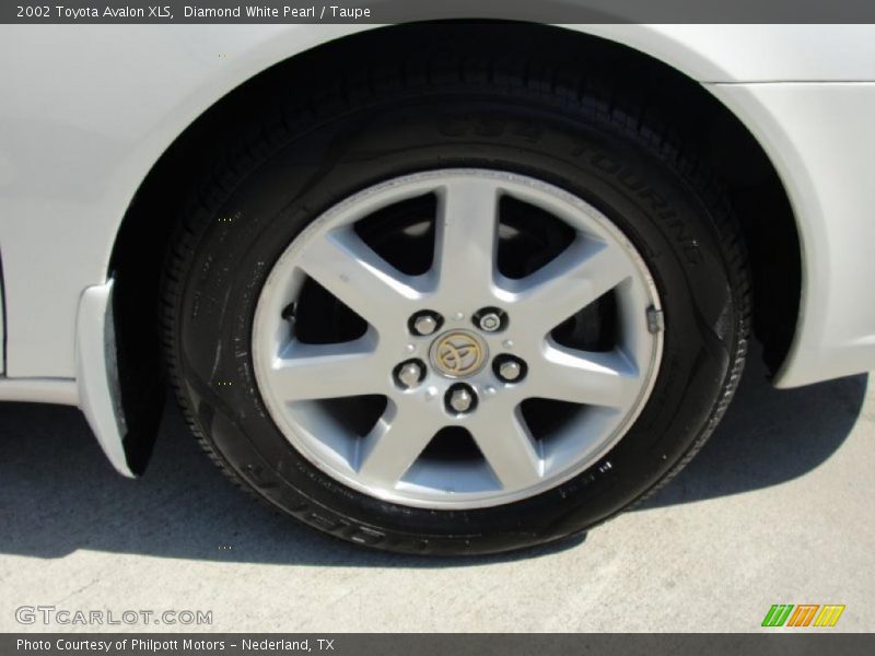 Diamond White Pearl / Taupe 2002 Toyota Avalon XLS