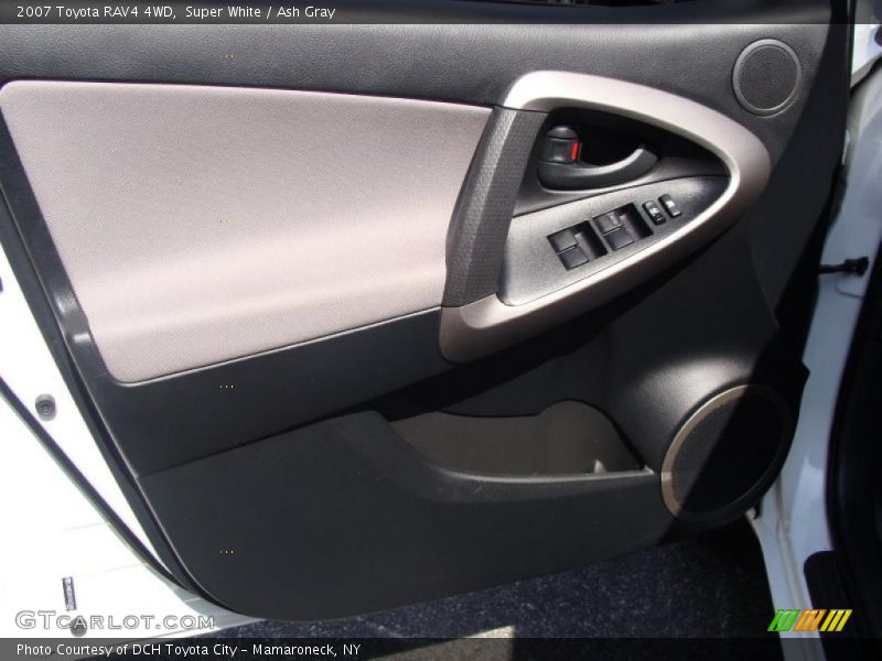 Super White / Ash Gray 2007 Toyota RAV4 4WD