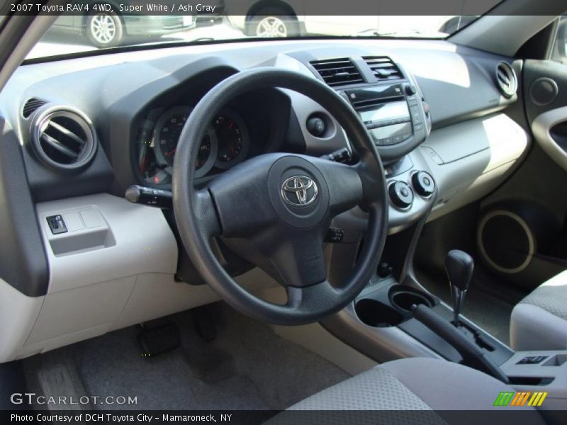 Super White / Ash Gray 2007 Toyota RAV4 4WD