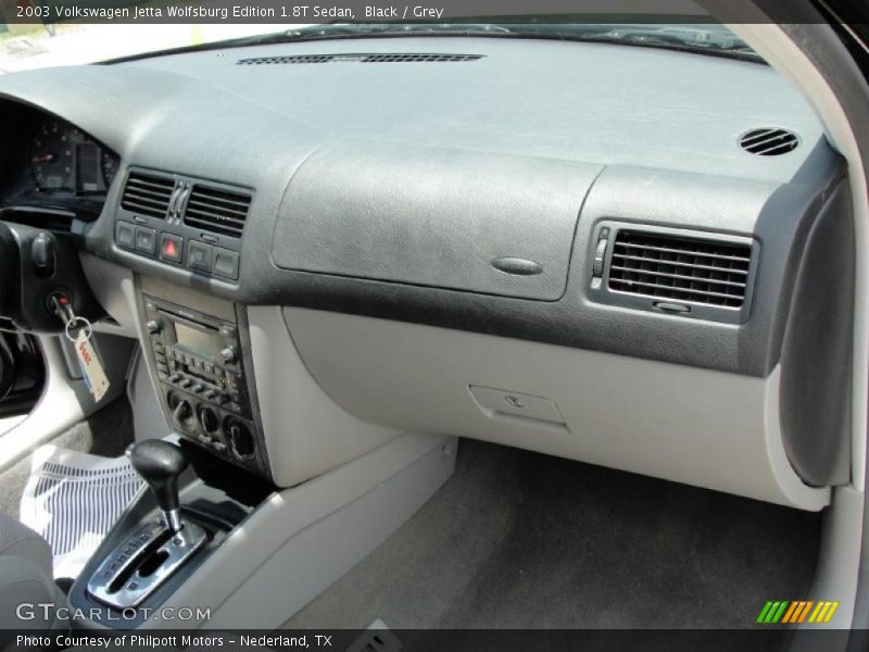 Black / Grey 2003 Volkswagen Jetta Wolfsburg Edition 1.8T Sedan