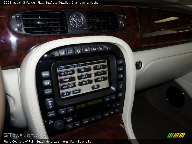 Seafrost Metallic / Champagne/Mocha 2008 Jaguar XJ Vanden Plas