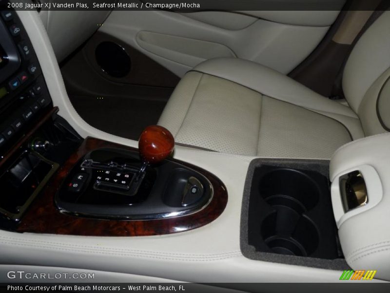 Seafrost Metallic / Champagne/Mocha 2008 Jaguar XJ Vanden Plas