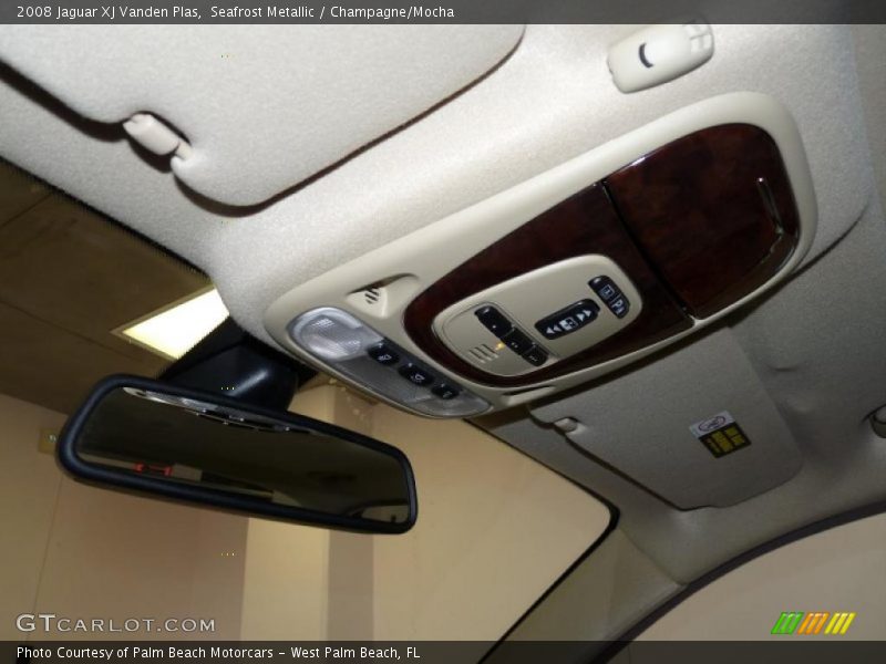 Seafrost Metallic / Champagne/Mocha 2008 Jaguar XJ Vanden Plas