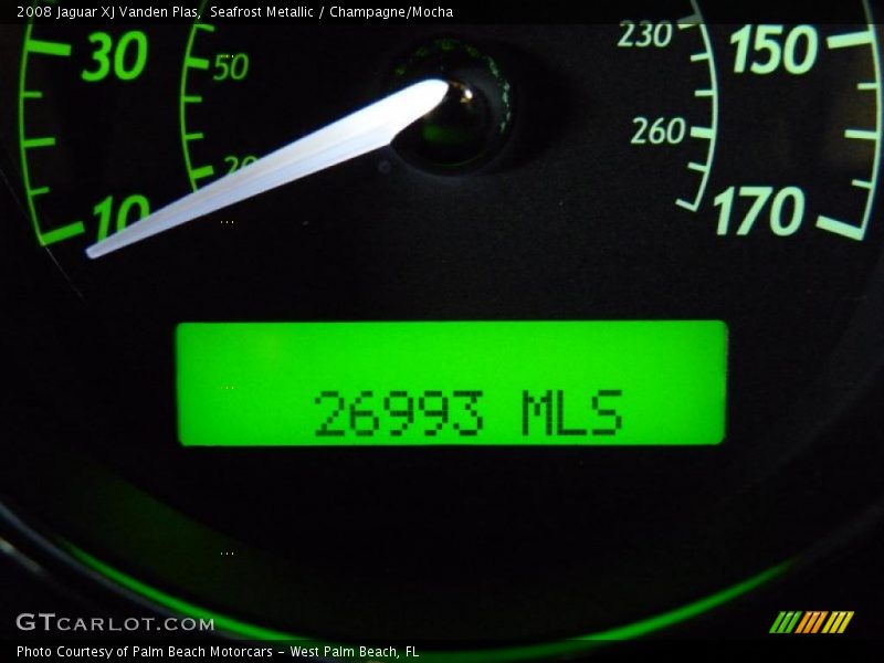 Seafrost Metallic / Champagne/Mocha 2008 Jaguar XJ Vanden Plas