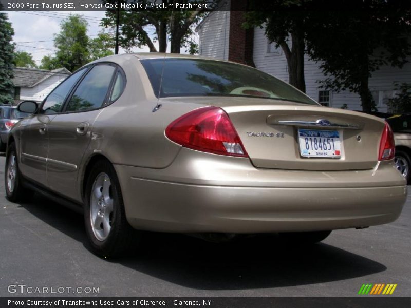 Harvest Gold Metallic / Medium Parchment 2000 Ford Taurus SES