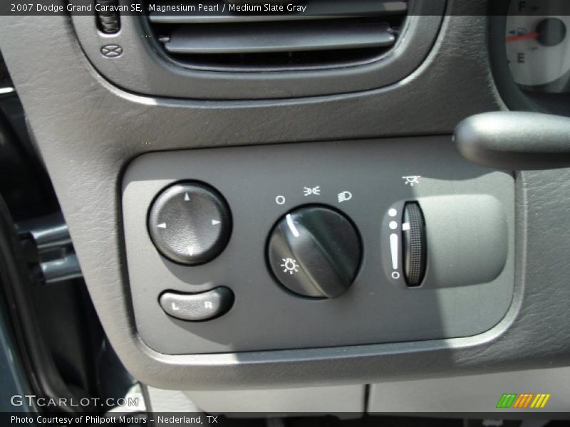Magnesium Pearl / Medium Slate Gray 2007 Dodge Grand Caravan SE