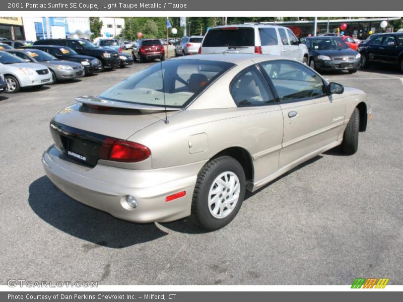 Light Taupe Metallic / Taupe 2001 Pontiac Sunfire SE Coupe
