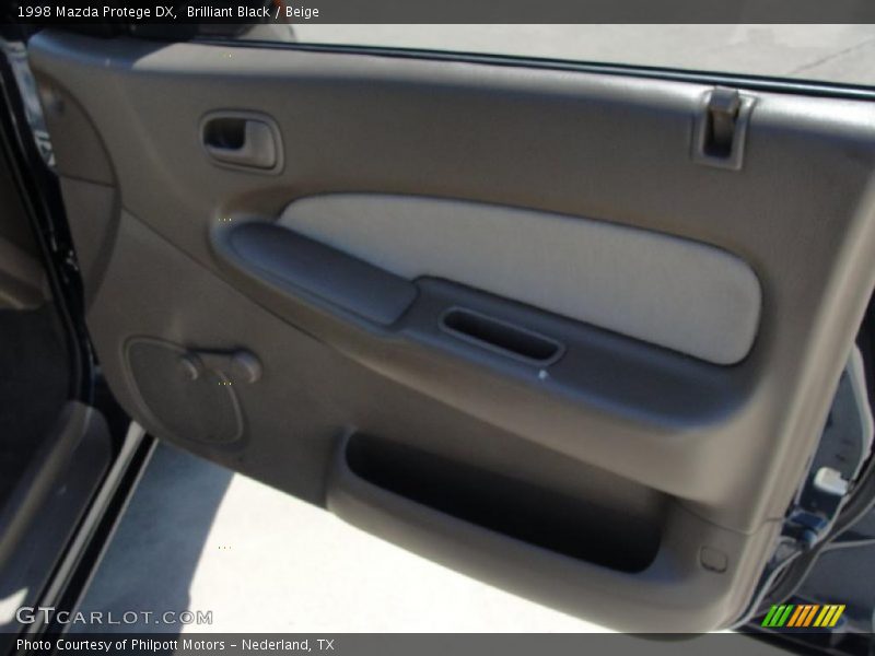 Brilliant Black / Beige 1998 Mazda Protege DX