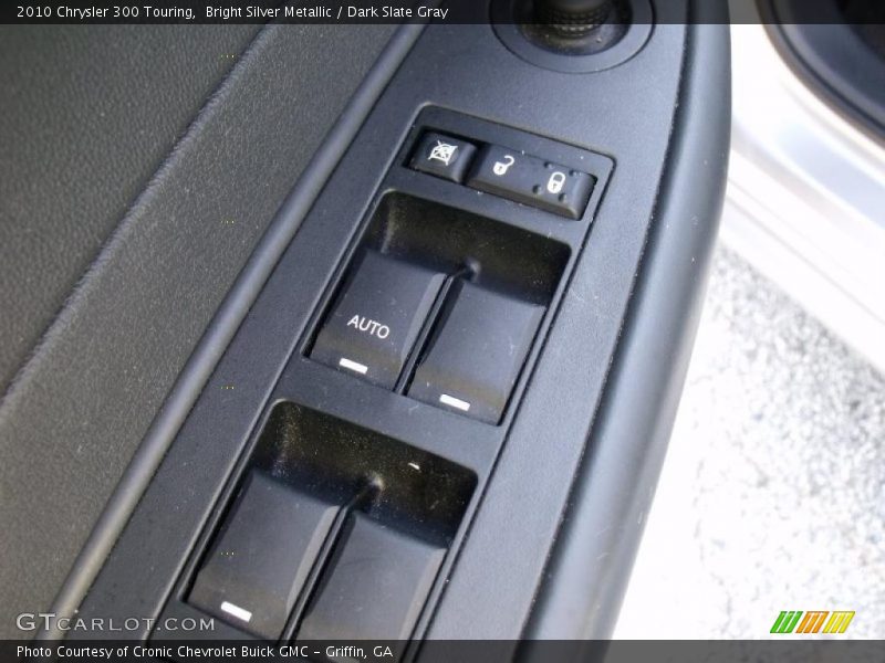 Bright Silver Metallic / Dark Slate Gray 2010 Chrysler 300 Touring
