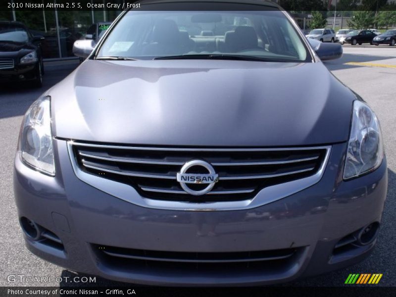 Ocean Gray / Frost 2010 Nissan Altima 2.5 S