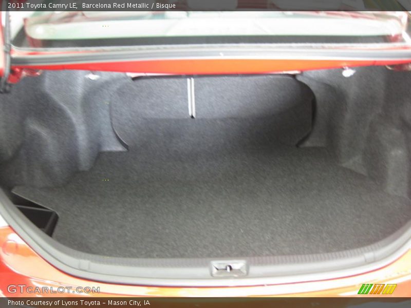 Barcelona Red Metallic / Bisque 2011 Toyota Camry LE
