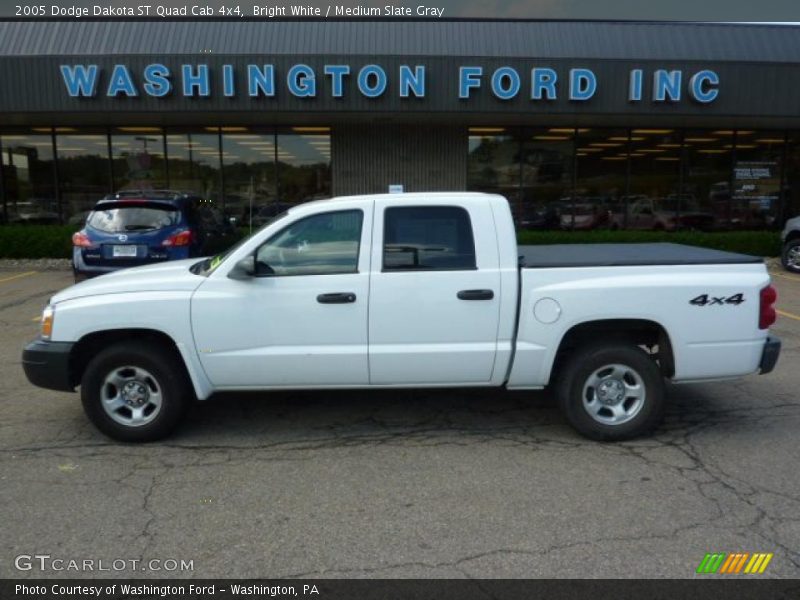 Bright White / Medium Slate Gray 2005 Dodge Dakota ST Quad Cab 4x4