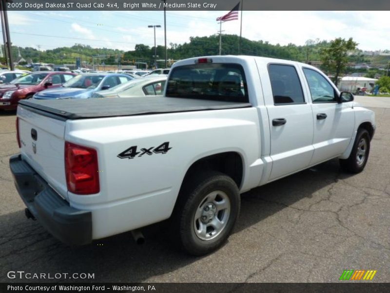 Bright White / Medium Slate Gray 2005 Dodge Dakota ST Quad Cab 4x4