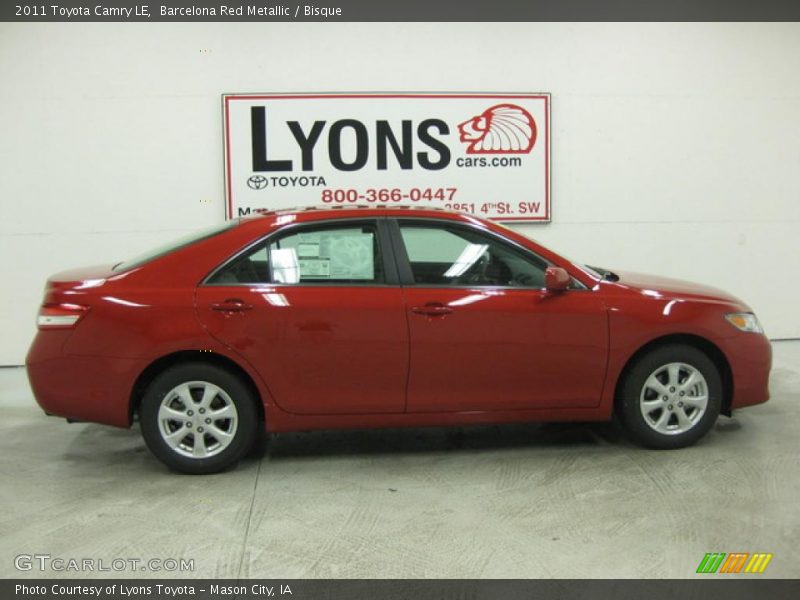 Barcelona Red Metallic / Bisque 2011 Toyota Camry LE