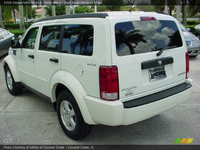 Stone White / Dark Khaki/Medium Khaki 2009 Dodge Nitro SE 4x4