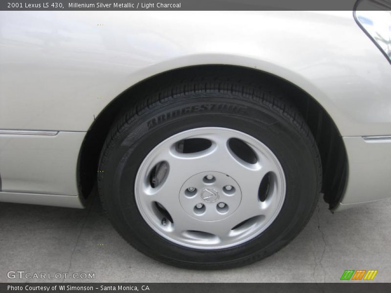 Millenium Silver Metallic / Light Charcoal 2001 Lexus LS 430