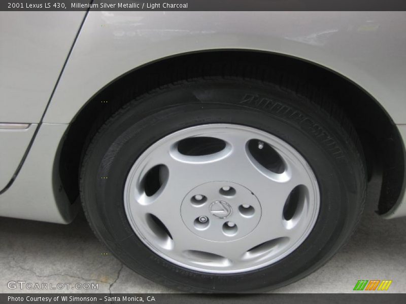Millenium Silver Metallic / Light Charcoal 2001 Lexus LS 430