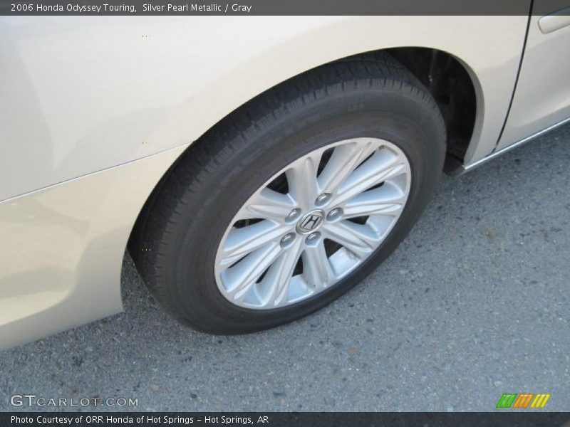 Silver Pearl Metallic / Gray 2006 Honda Odyssey Touring