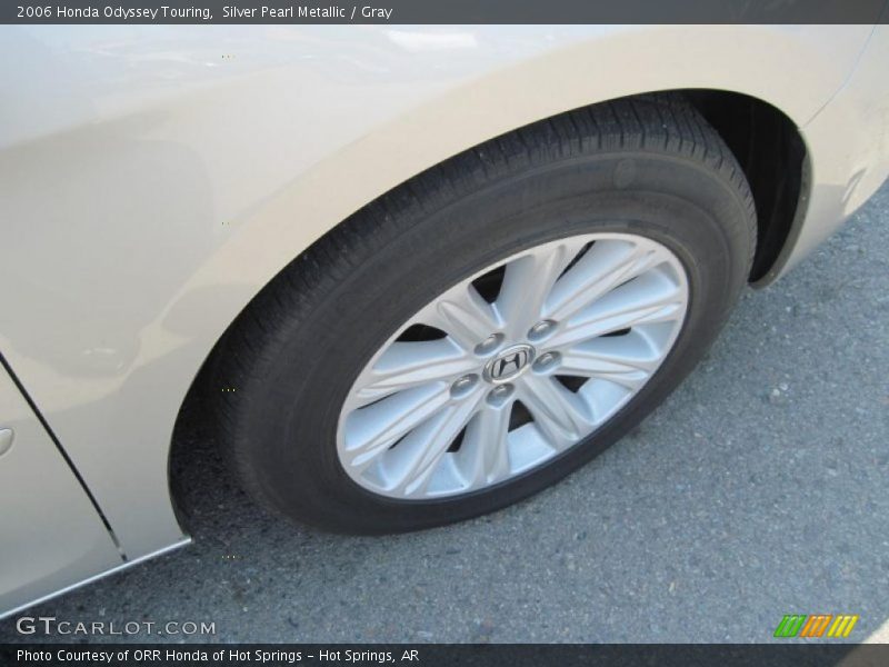 Silver Pearl Metallic / Gray 2006 Honda Odyssey Touring