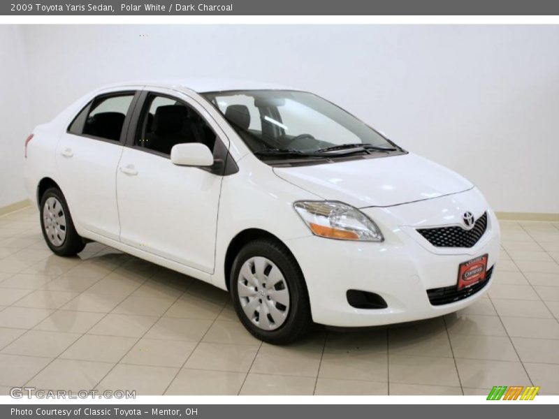 Polar White / Dark Charcoal 2009 Toyota Yaris Sedan