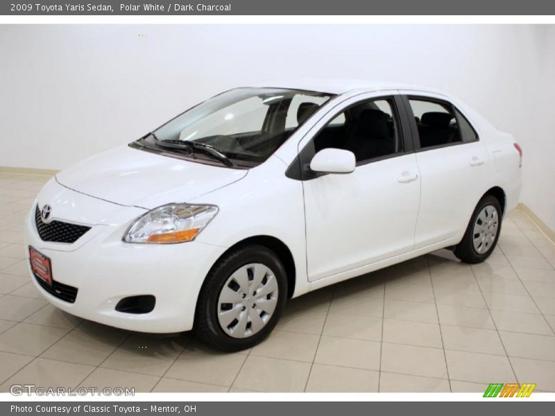 Polar White / Dark Charcoal 2009 Toyota Yaris Sedan