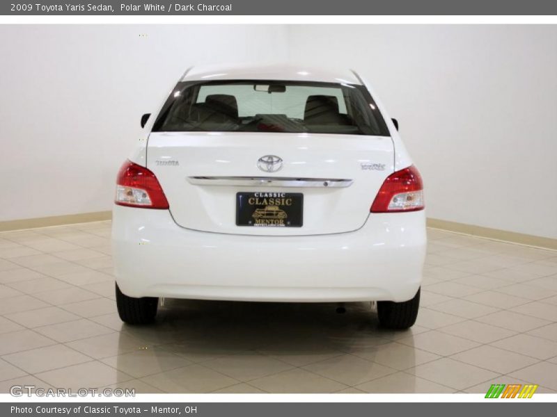 Polar White / Dark Charcoal 2009 Toyota Yaris Sedan