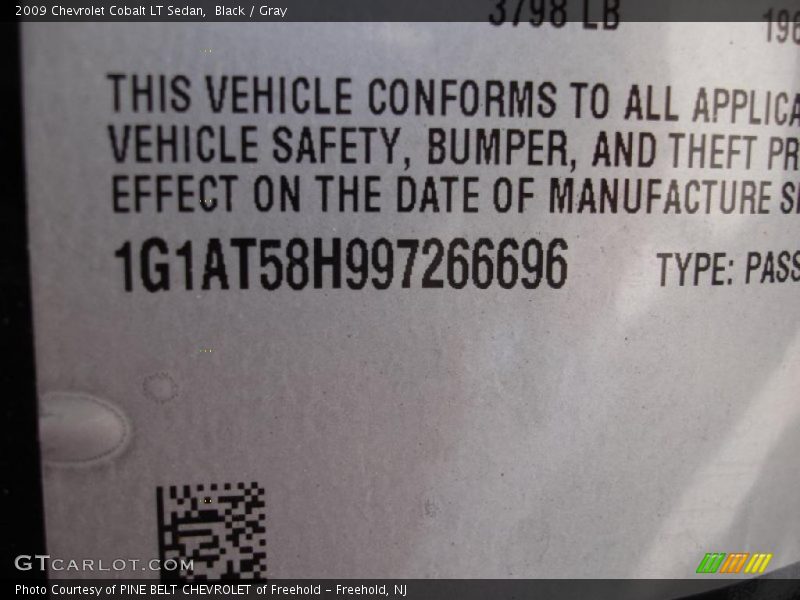 Black / Gray 2009 Chevrolet Cobalt LT Sedan