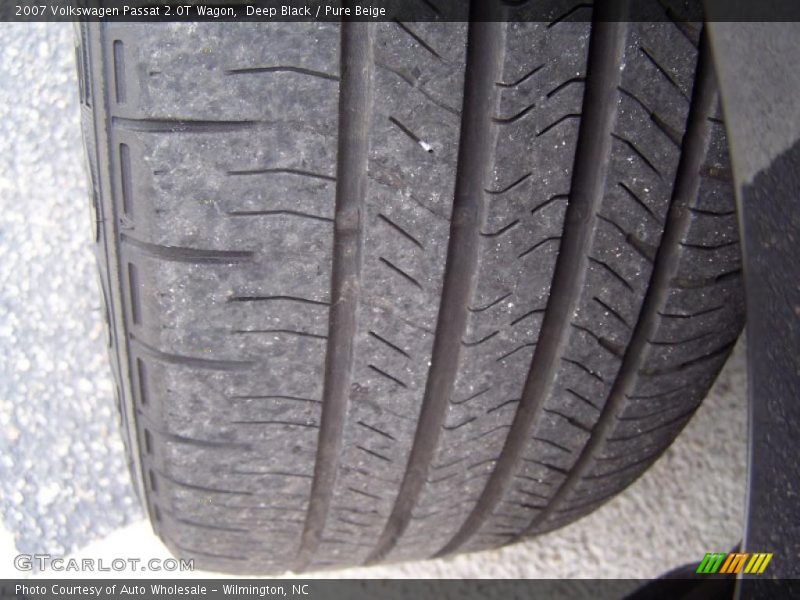 Deep Black / Pure Beige 2007 Volkswagen Passat 2.0T Wagon