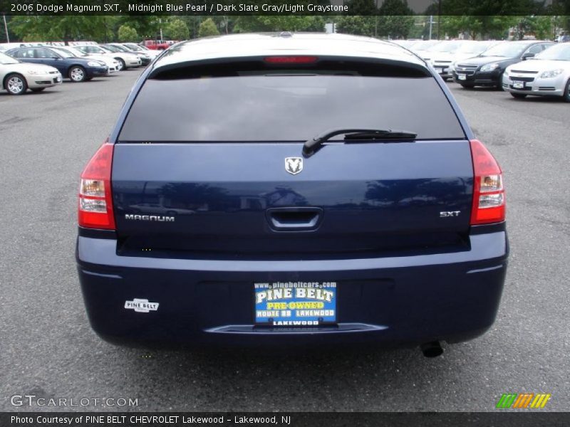 Midnight Blue Pearl / Dark Slate Gray/Light Graystone 2006 Dodge Magnum SXT