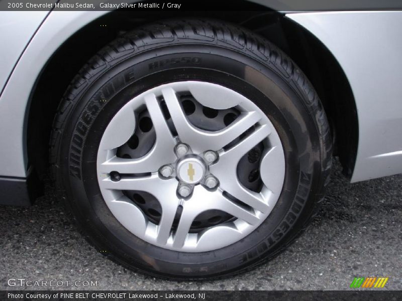 Galaxy Silver Metallic / Gray 2005 Chevrolet Malibu Sedan
