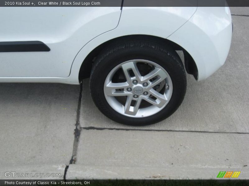 Clear White / Black Soul Logo Cloth 2010 Kia Soul +