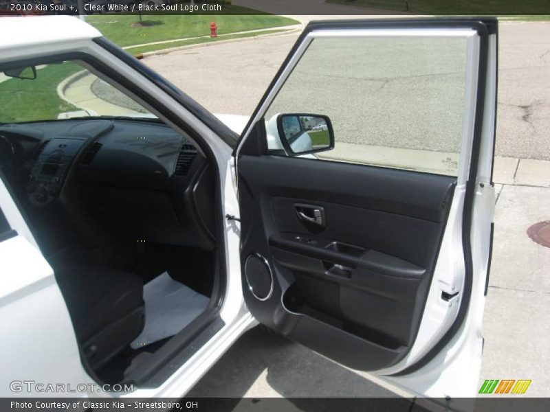 Clear White / Black Soul Logo Cloth 2010 Kia Soul +