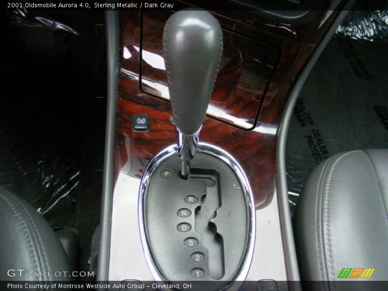 Sterling Metallic / Dark Gray 2001 Oldsmobile Aurora 4.0